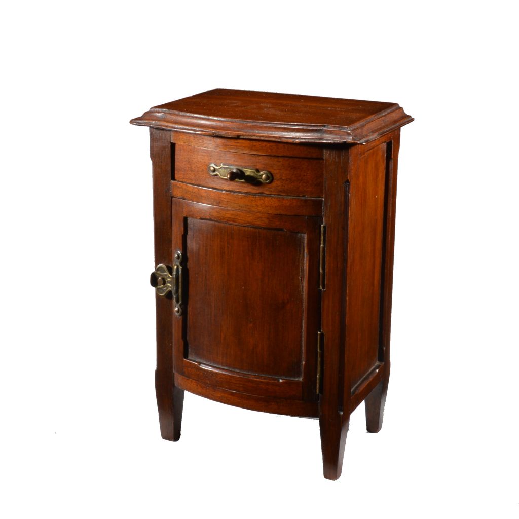 FIND ANTIQUE MINIATURE FURNITURE FOR SALE IN THE UK